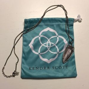 Kendra Scott gray necklace